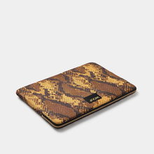 Charger l'image dans la galerie, HOUSSE D'ORDINATEUR WOUF