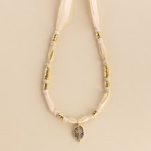 Charger l'image dans la galerie, COLLIER / BRACELET ARONE CROIX AMADRINA