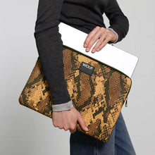 Charger l'image dans la galerie, HOUSSE D'ORDINATEUR WOUF