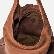Charger l'image dans la galerie, SAC HOBO EN DAIM ET CUIR BIBA