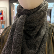 Charger l'image dans la galerie, GRAND COL TRIANGLE GRIS
