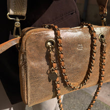 Charger l'image dans la galerie, SAC BANDOULIÈRE EN CUIR MILA LOUISE