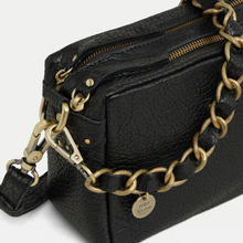 Charger l'image dans la galerie, SAC MAMA EN CUIR MILA LOUISE