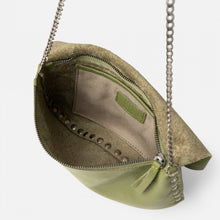 Charger l'image dans la galerie, SAC BANCOULIÈRE EN CUIR BIBA