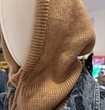 Charger l'image dans la galerie, CAGOULE NUMÉRO 3