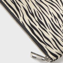 Charger l'image dans la galerie, POCHETTE ZEBRA WOUF