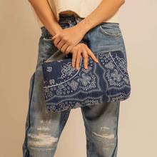 Charger l'image dans la galerie, POCHETTE ORLANDO BANDANA NAVY AOKYANOS