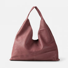 Charger l'image dans la galerie, SAC CABAS EN CUIR BIBA