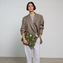 Charger l'image dans la galerie, HOUSSE D'ORDINATEUR WOUF