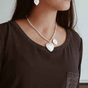 COLLIER SECRET DE CUIR