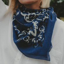 Charger l&#39;image dans la galerie, FOULARD BANDANA EN COTON MAISON LECOMTE FLAMENT
