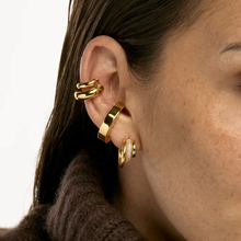 Charger l'image dans la galerie, EARCUFF "BRIGHT EXCESS" MYA-BAY
