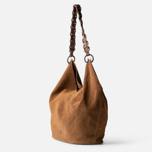 Charger l'image dans la galerie, SAC HOBO EN DAIM BIBA
