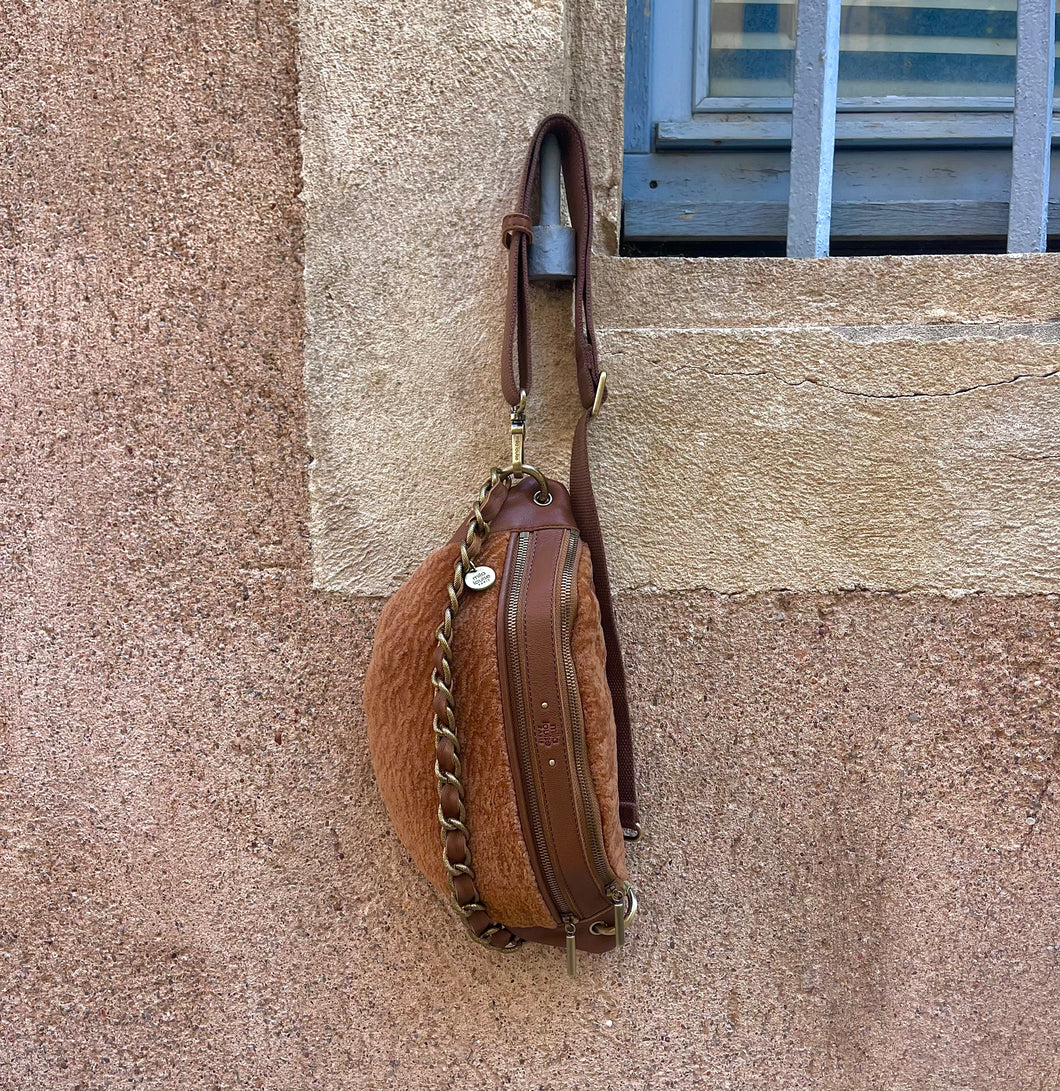 SAC BANANE MOUMOUTE MILA LOUISE