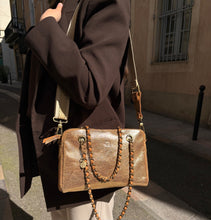 Charger l'image dans la galerie, SAC BANDOULIÈRE EN CUIR MILA LOUISE

