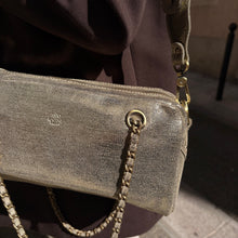 Charger l'image dans la galerie, SAC BAGUETTE EN CUIR MILA LOUISE
