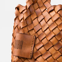 Charger l'image dans la galerie, SAC HOBO EN CUIR BIBA
