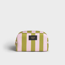 Charger l&#39;image dans la galerie, TROUSSE DE TOILETTE WOUF
