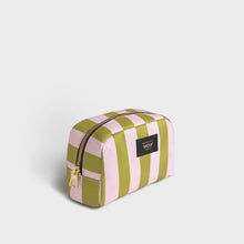 Charger l&#39;image dans la galerie, TROUSSE DE TOILETTE WOUF
