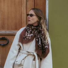 Charger l&#39;image dans la galerie, FOULARD BANDANA LAINE ET SOIE MAISON LECOMTE FLAMENT
