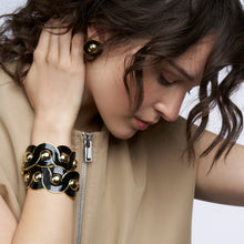 Charger l&#39;image dans la galerie, MANCHETTE MOON NOIR CARBON BANGLE-UP
