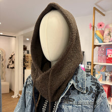 Charger l&#39;image dans la galerie, CAGOULE NUMÉRO 1
