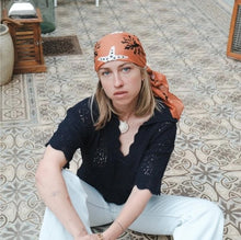 Charger l&#39;image dans la galerie, FOULARD BANDANA MAISON LECOMTE FLAMENT
