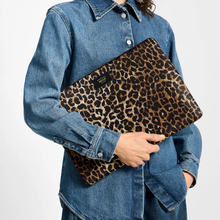 Charger l'image dans la galerie, POCHETTE D'ORDINATEUR 13" ET 14" ICON WOUF
