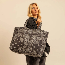 Charger l'image dans la galerie, SAC PHILADELPHIE BANDANA NOIR AOKYANOS
