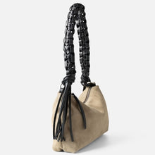 Charger l'image dans la galerie, SAC HOBO EN DAIM BIBA
