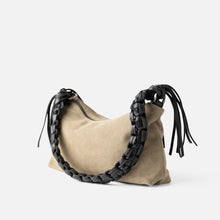 Charger l'image dans la galerie, SAC HOBO EN DAIM BIBA

