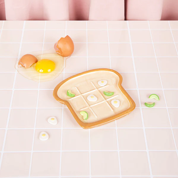 TIC TAC TOE AVOCAT & OEUF L'EXPRESSIONIST