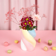 Charger l&#39;image dans la galerie, VASE CANDY MARSHMALLOW
